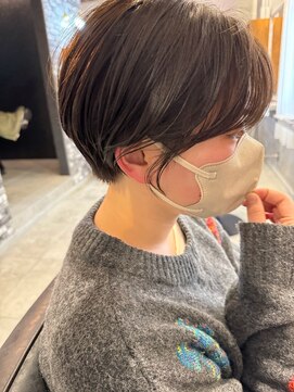 プリームヘアーホワイト(Pleame hair WHITE) 10代20代30代大人可愛いコンパクトショート