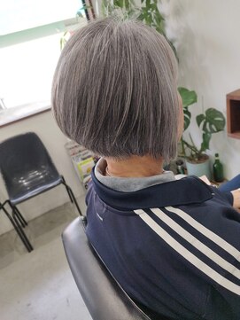 ガブ(GABU.) ショートボブ(アシンメトリー)