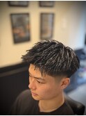 爽やかツーブロック刈り上げ【アップバングショート】