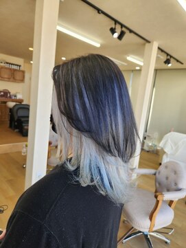 ミラシィ 成田(Mirashy) ハイライトカラーミルクティーベージュレイヤーカット