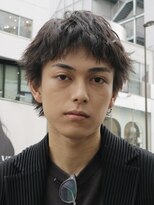 バイフィフス 原宿/表参道(by fifth)&nbsp;緩めツイストスパイラルパーマウルフセンターパート七三分け短め