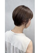 クララ 博多駅前(CLALA)&nbsp;白髪ぼかしカラー×絶壁解消ショートボブスタイル【古賀義大】