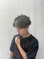 スティミュラス(Stimulus)&nbsp;フェザーショート毛流れセンターパートフェザーパーマ 滝沢大貴