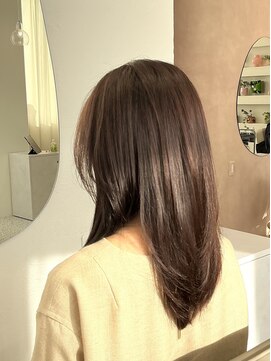 オン キャナルシティ博多前店(on) 【吉井伍克】ミディアムレイヤー／髪質改善