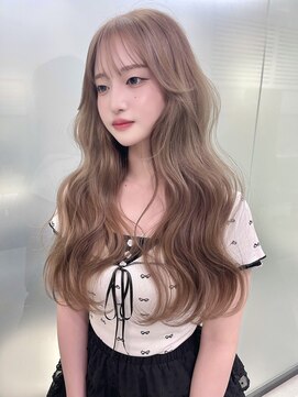 リリー(Lilley) ピンクブラウン×小顔レイヤー×韓国風巻き×髪質改善