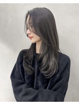 顔まわりレイヤーカット★