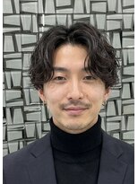 ウィーニード 名古屋(WENEED) 《佐久間》ツーブロック、シャドウパーマ、韓国ビジネススタイル