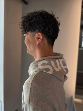 イト(iyto) メンズパーマ