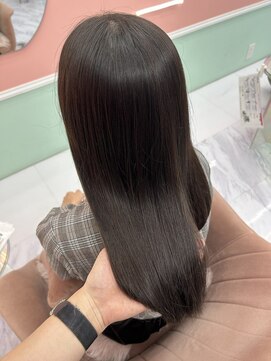 ディスイズ(thisis) 【thisis】縮毛矯正/艶髪/韓国風/レイヤーカット