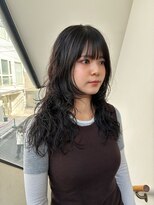 カート バイ デコ(Kurt by DECO)&nbsp;《竜矢》たっぷりレイヤーと大きめカールパーマ