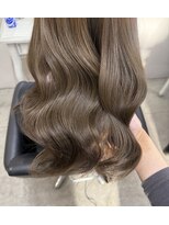 ソワンドゥブレスシエン 堀江店(soin de brace CIEN) hazel graige