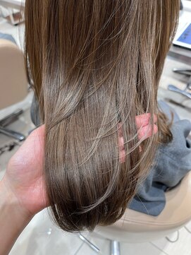 ピークアブー アヴェダ ギンザシックス(PEEK-A-BOO AVEDA GINZASIX) 【ブリーチなしカラー】ベージュカラー 赤み消しカラー ◆