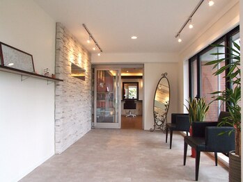 Ravish 【ラヴィッシュ】