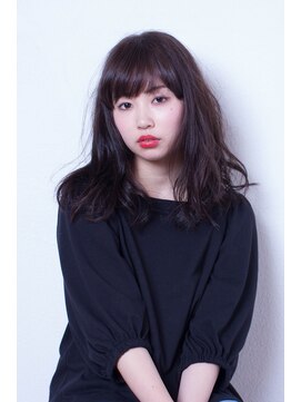 オッジ 六本松店(oggi) クセをいかしたナチュラルロング