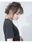 エアリー感たっぷりのヘアアレンジ