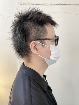 カゼ ダイカンヤマ Kaze DAIKANYAMA お客様_大人刈り上げ厚め