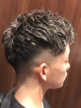 ヒロギンザ 田町店(HIRO GINZA) フェード×パーマ×メッシュ