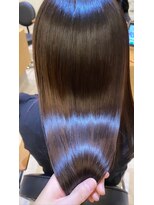 ジーナ 銀座(Zina)&nbsp;カーキグレージュ＊こなれヘア＊透明感＊丸型【Zina銀座】