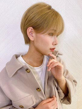 ロンド ストラーダ 心斎橋(Lond strada) ショート×ハイライト白髪ぼかし×シルキーベージュ[心斎橋]