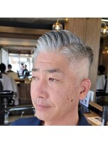 ワンワンオー バーバーショップ コンチネンタル(@110 BARBER SHOP continental)&nbsp;サイドパート