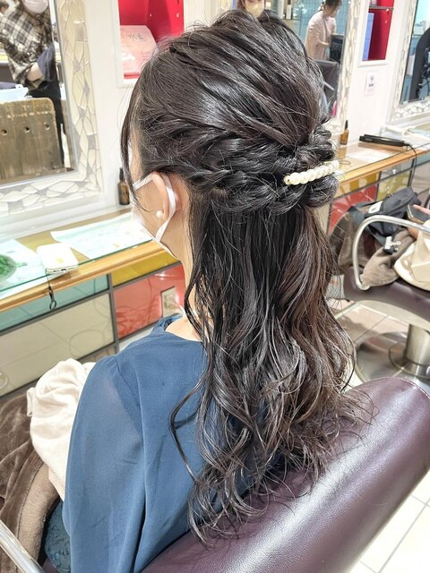 ふんわりハーフアップ☆パーティーヘアセット