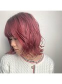 透明感チェリーピンクミディアムボブ
