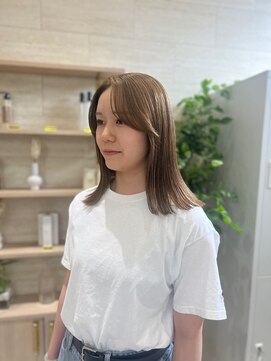 ジーナ 博多筑紫口(Zina) [Zina博多筑紫口]髪質改善ハイトーンカラーミルクティーアッシュ