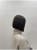 前下りワンレングスボブ