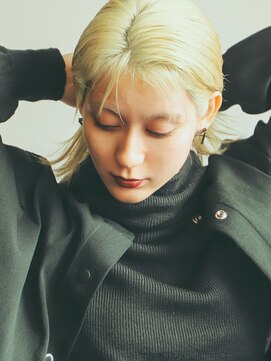 バーノン(VERNON) AVOCADO　BLONDE MEDIUM【VERNON】058-262-3611