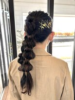 ヘアーブランドジン ヴェール(HAIR BRAND Jin Vert)&nbsp;編み下ろしツインお呼ばれヘア