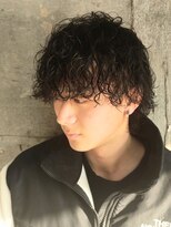 アルフレッド 平針店(alfRed)&nbsp;波巻きスパイラルパーマ　ツーブロックマッシュ　黒髪束感