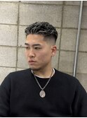 ホワイトメッシュ極道パーマスタイル