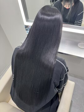 テイス 新宿(TACE) [美髪/ワイドバング/ホワイトブロンド/イメチェン/新宿]