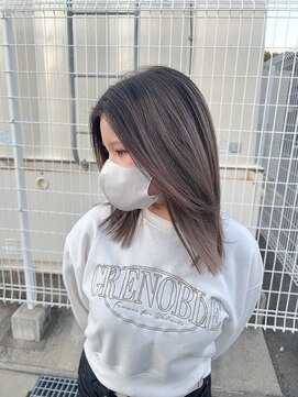 スロウ(slow) グレージュバレイヤージュ