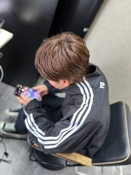 ネウィ 秋田(newi) ベージュカラー