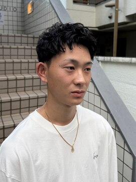 エイゾー(EIZO) 色気を引き出す【ショートパーマ】