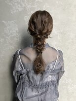 コトナ(kotona)&nbsp;【編みろしヘアアレンジ】アップヘアシニヨンカチモリ早朝営業