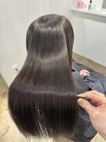 ミヨン 京都烏丸店(miyon)&nbsp;【miyon】韓国レイヤーカット×暗髪カラー×髪質改善