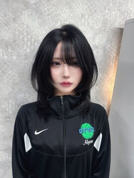 ティアム 渋谷店(Tiam shibuya) オリーブグレー／クラゲヘアー/ココアベージュ/ハッシュカット