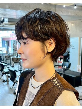 ナループロア ルームー(Nalu pu loa ROOMOO) ショートヘアパーマ