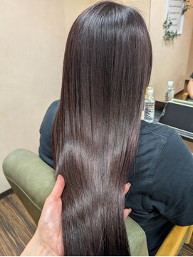 レアナ バイ ニーナ(Leana by NINA) バイオレットカラーとバイカルテトリートメントで美艶髪
