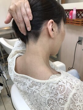 美容室 アネックス(ANNEX) ショートボブ　サイドと襟足刈り上げました