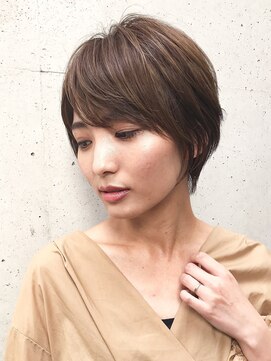 ウィロー(WILLOW) 【WILLOW】大人かわいいショートヘア(井下貴史)