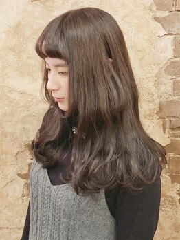 マギーヘア(magiy hair)の写真/伸ばしかけヘアやマンネリスタイルにはパーマが最適♪抜け感あるニュアンスをプラスして一気にイメチェン★