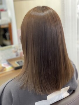 コア フィール ア デイ(COIFFURE A DAY) 【見附　今町】髪質改善　M3D シルキーでミルキーカラー