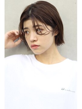 アンバースデー(UNBIRTHDAY) ナチュラルレイヤーボブ【大成志織】