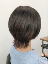 エスカーラ 町田(THE ESCALA)&nbsp;斜めバング/グレージュカラー/シルキーベージュ［町田駅］