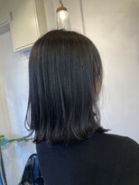 レイリー(LAiLy)&nbsp;透明感スロウカラー　切りっぱなし　すっきりミディアム