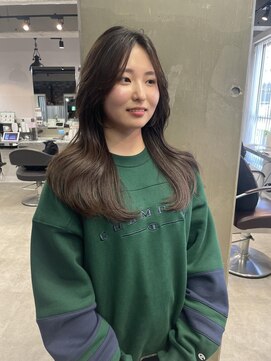 ミューバイケンジ(miu by KENJE) miu&清水大誠　レイヤーカット　韓国ヘア