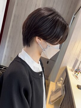 アクシー ヘアーアンドメイク(AXY HAIR&MAKE) ニュアンスパーマシャドウパーマカルマパーマセンターパート